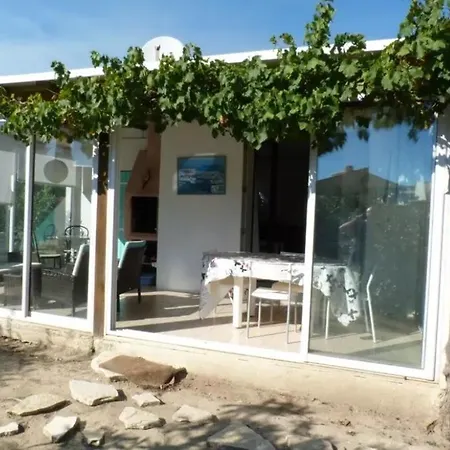 Maison Avec Jardin Clos Dans Gruissan